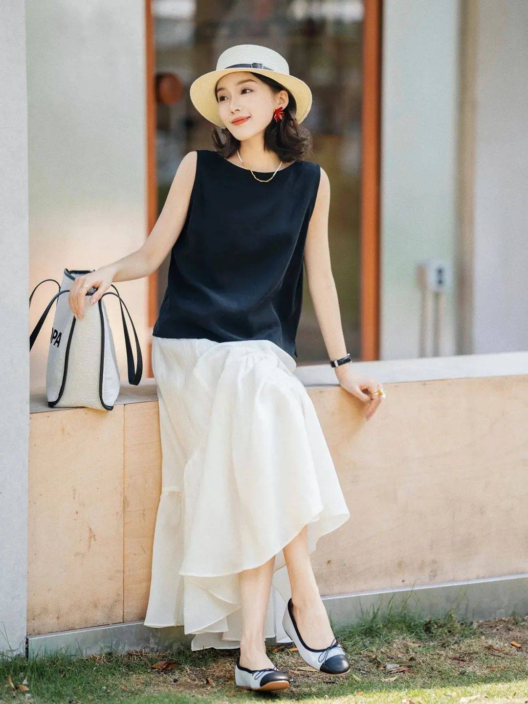 你口袋里有把枪吗？ 推荐视频