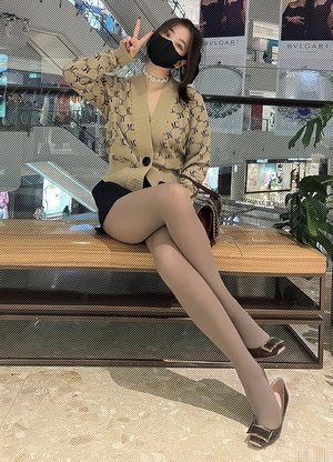 夏日情深深 推荐视频