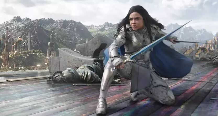 侏儒与财神 推荐视频