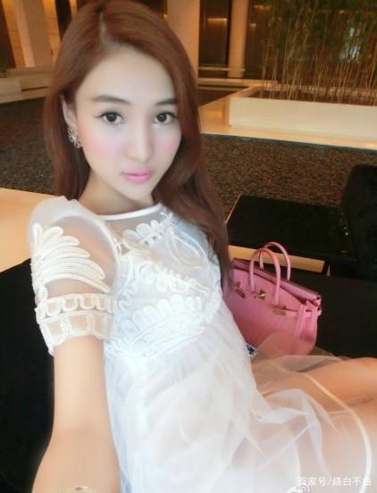 傻傻爱你，傻傻爱我 推荐视频