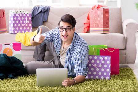 倚天屠龙记之圣火雄风 （粤语版） 产品图片