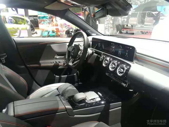 假面饭店 推荐视频