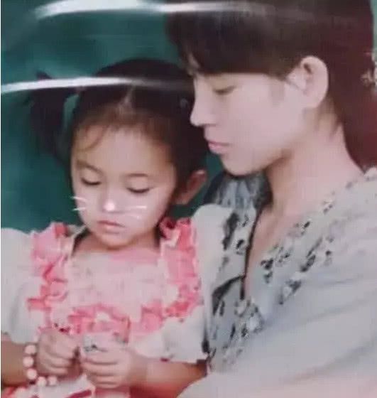 从暗处来 推荐视频