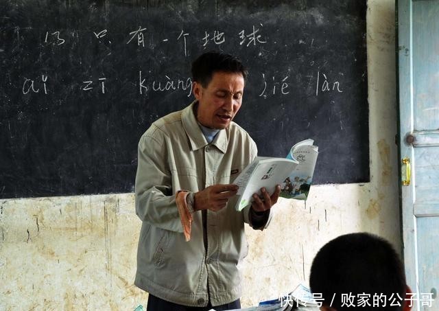 伦敦上空的鹰 推荐视频