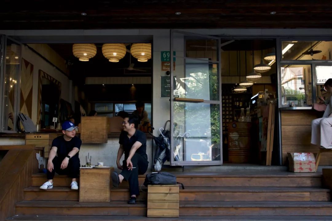 地狱屋起源：卡迈克尔庄园