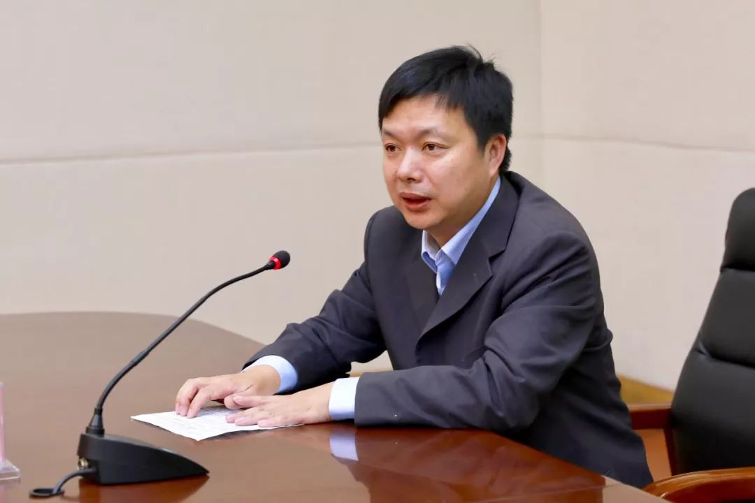 你逃我也逃 推荐视频