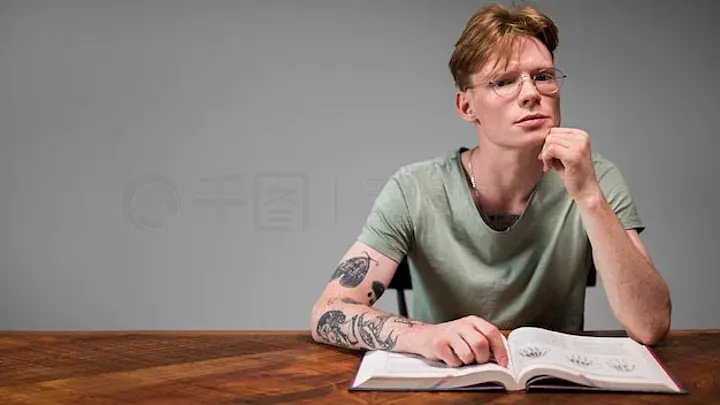 哥斯拉大战金刚2：帝国崛起 普通话版 推荐视频