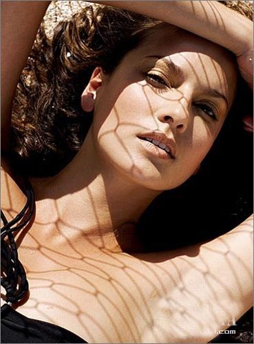 侠胆医心之危机重重 推荐视频