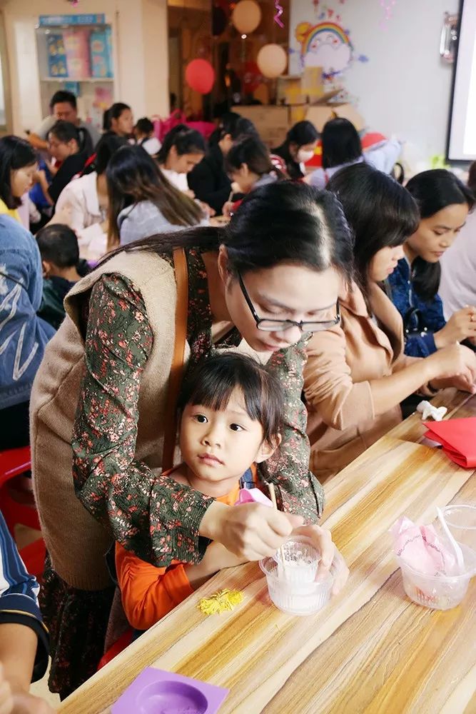 今晚不要让我们去打狗 推荐视频