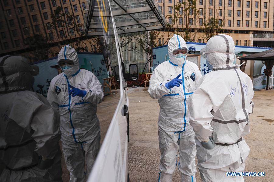 偷破天际线 推荐视频