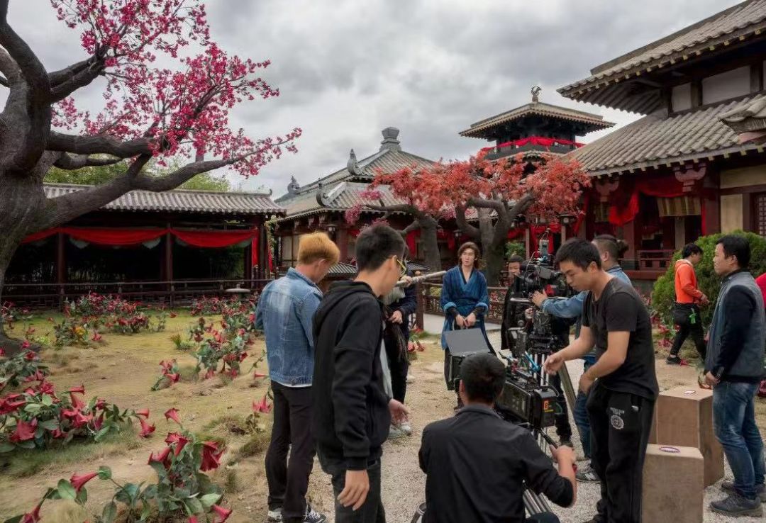 偷渡者 产品图片