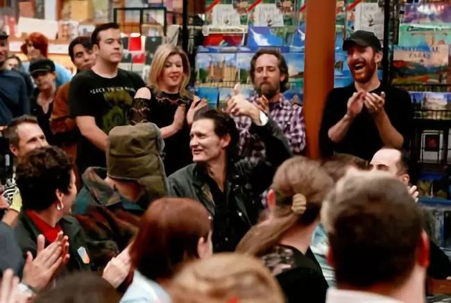 僵尸刑警 产品图片