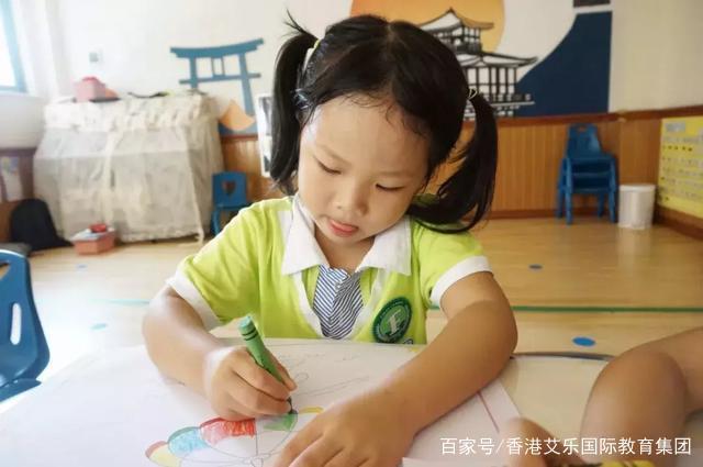 偷偷爱你 推荐视频