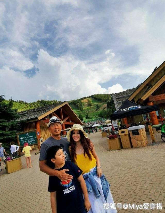 四二八 推荐视频