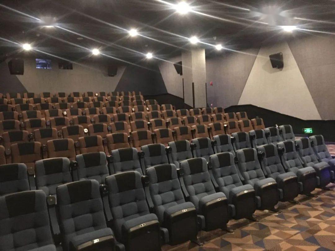 伦敦上空的鹰 推荐视频