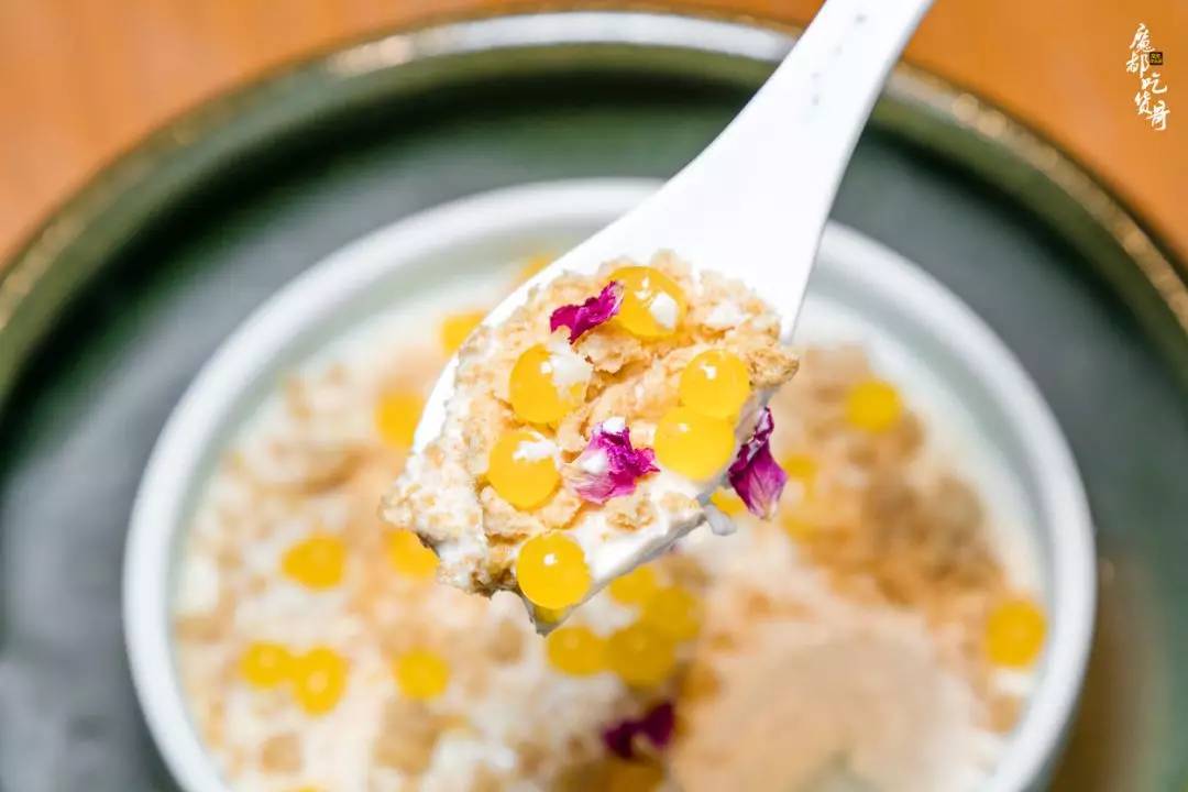 写在大地上的诗 推荐视频