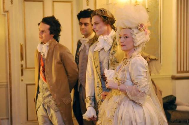 伊兹大闹洛杉矶 推荐视频