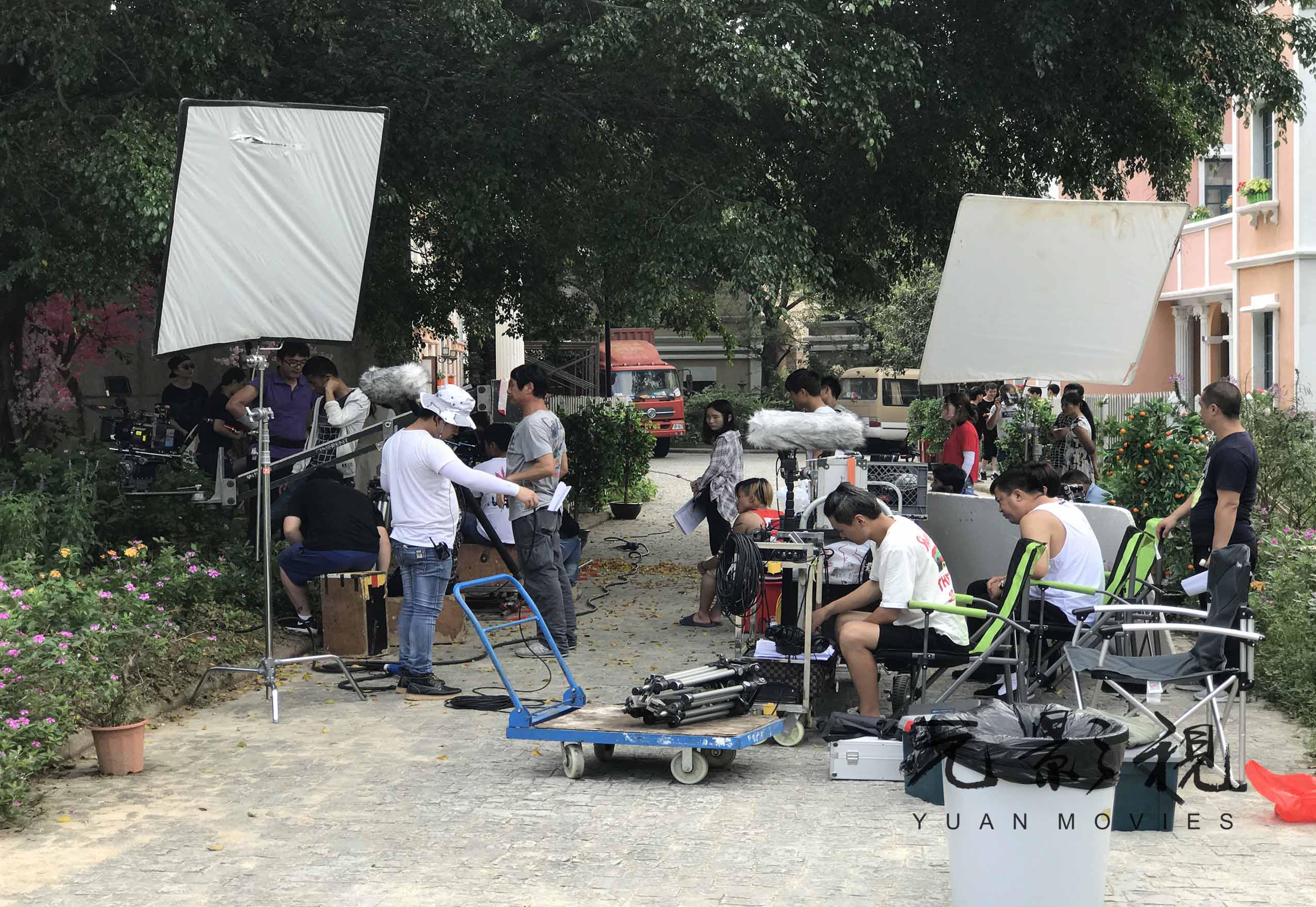 假小子 推荐视频