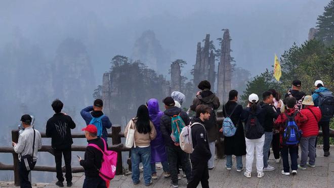 僵尸大时代 视频主图