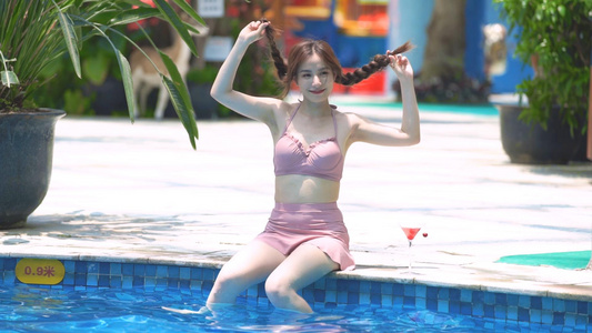 僵尸情人节 视频主图